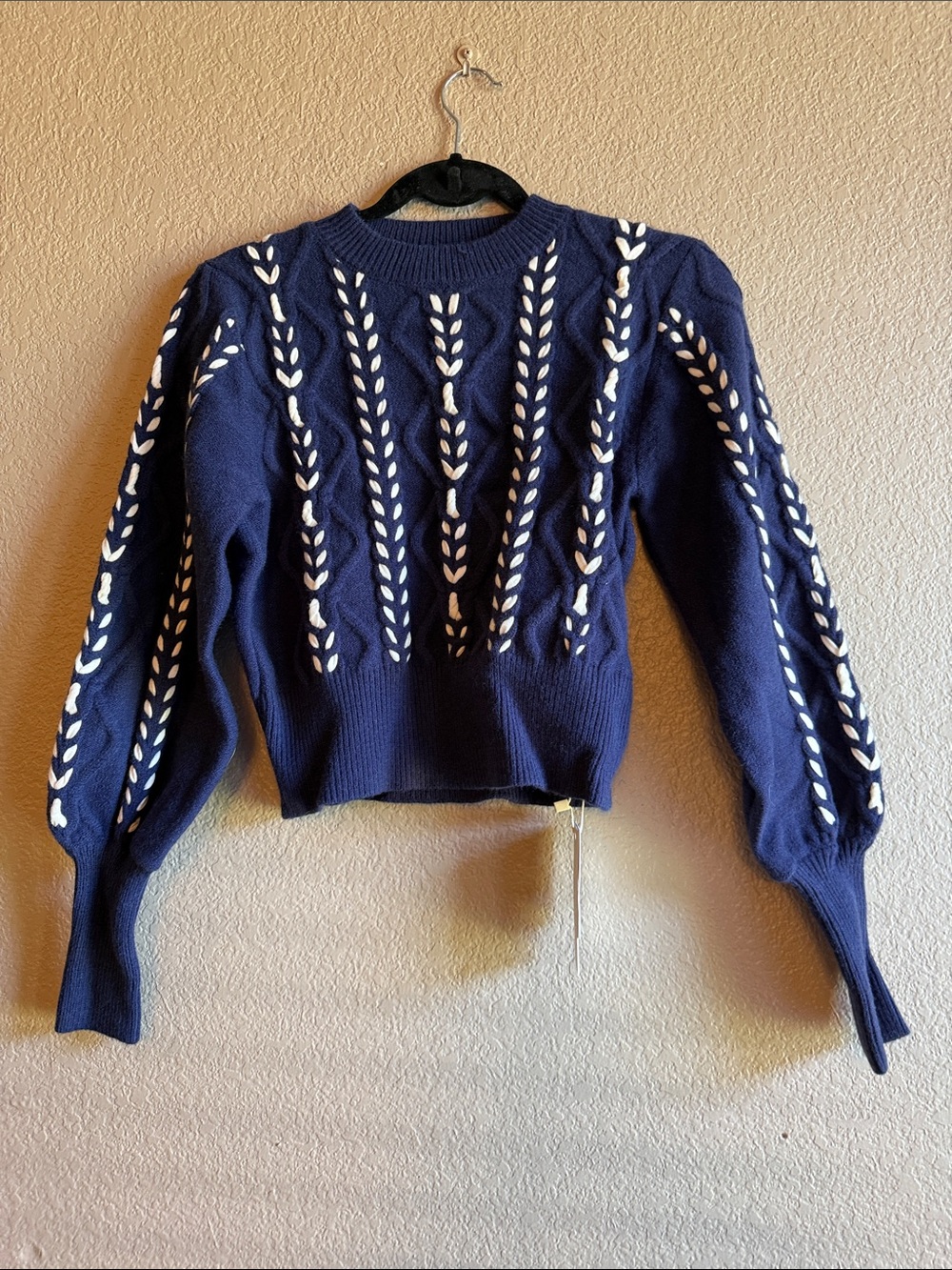 Commense Navy and White Crewneck Sweater with Braided Detail